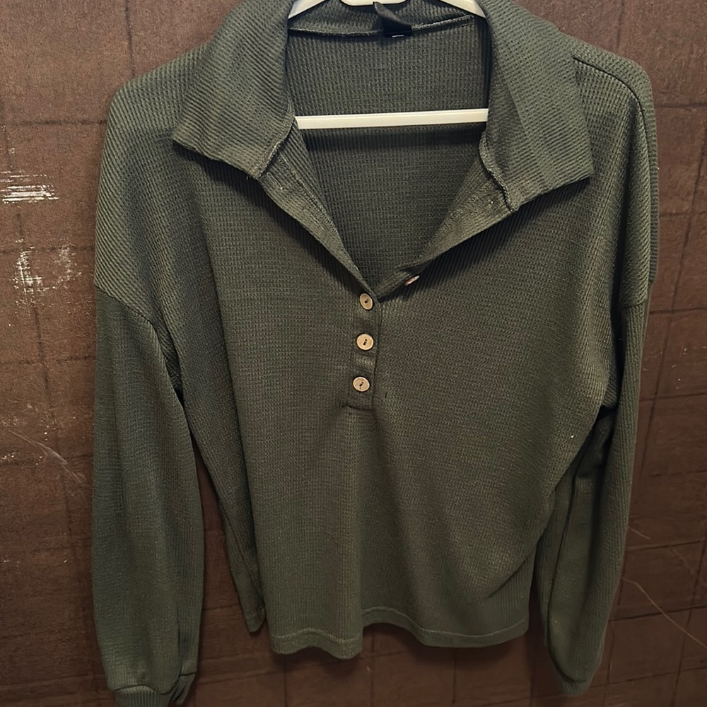 Green long sleeve!